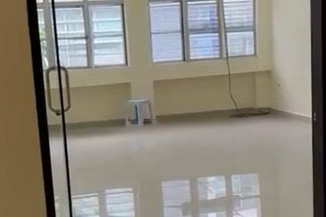 Jalan Kenari, Bandar Puchong Jaya