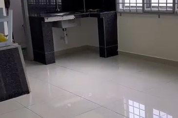 Jalan Kenari, Bandar Puchong Jaya