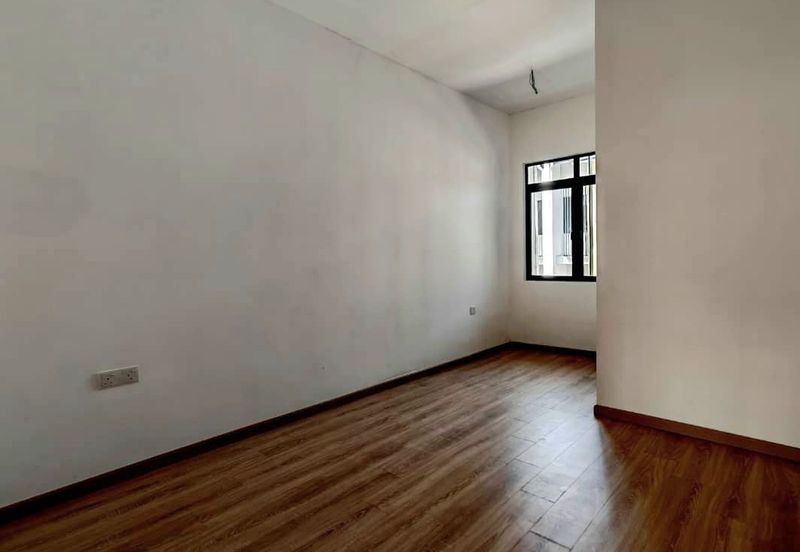 Bandar Tun Hussein Onn