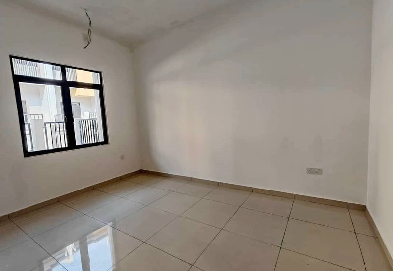 Bandar Tun Hussein Onn