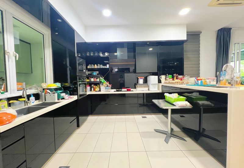 Bandar Mahkota Cheras