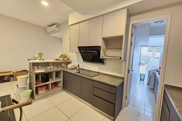 Residensi Emerald Damai (Emerald Hills)