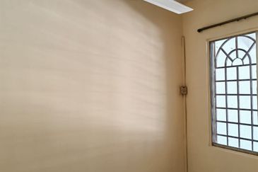 Taman Midah Townhouse