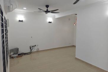 Bandar Tun Hussein Onn