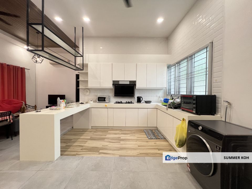 Taman Meringin Indah Kajang, Single Storey Bungalow For Sale, Own Build, Big Land, Selangor, Kajang