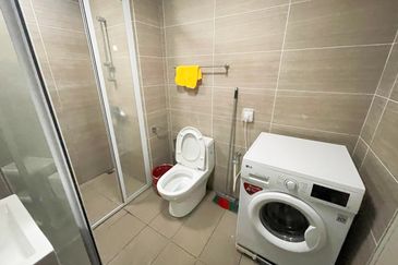 28 Boulevard (28 BLVD)