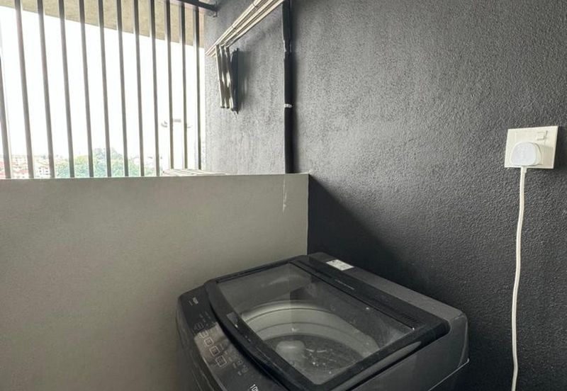 Emerald 9 Condominium