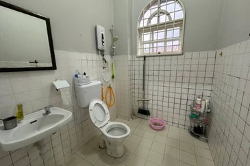 SL7, Bandar Sungai Long