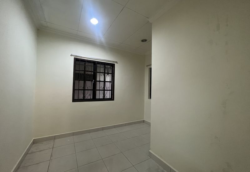 Suadamai, Bandar Tun Hussein Onn