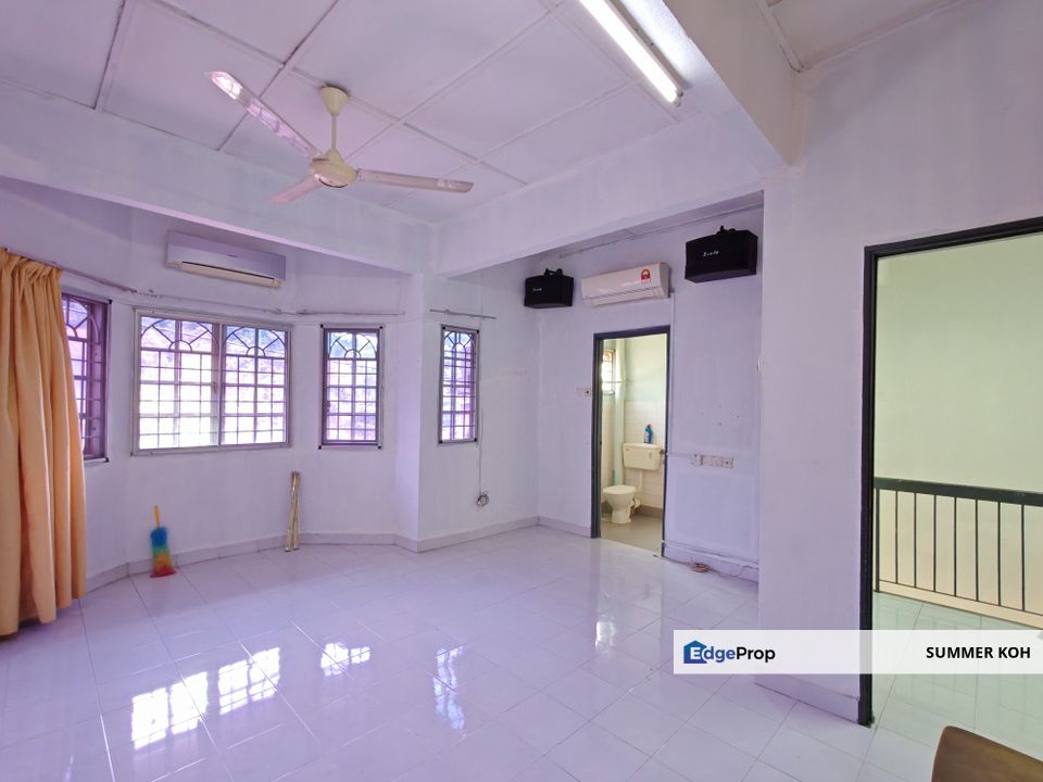 Taman Desa Serdang, Seri Kembangan, 2 Storey Terrace For Sale, Selangor, Seri Kembangan