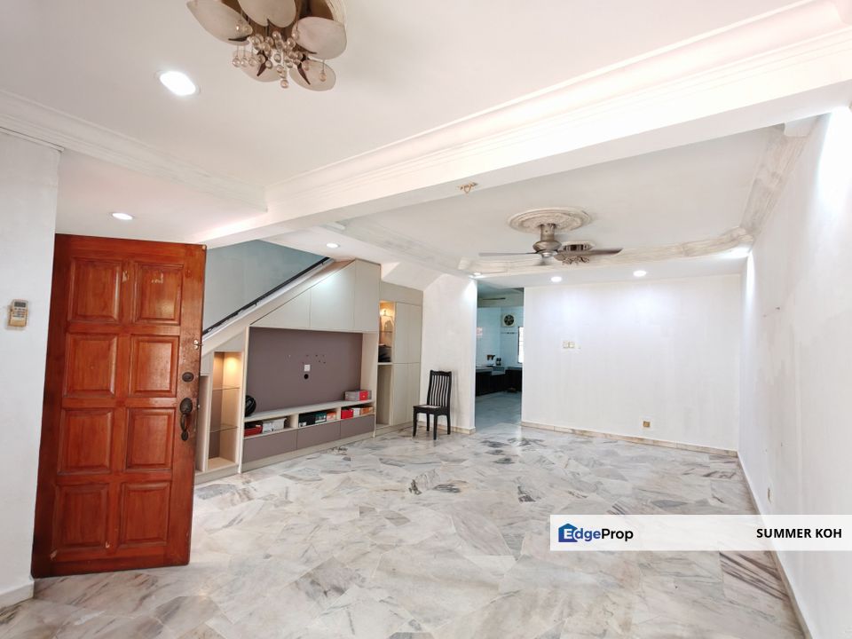 Taman Desa Serdang, Seri Kembangan, 2 Storey Terrace For Sale, Selangor, Seri Kembangan