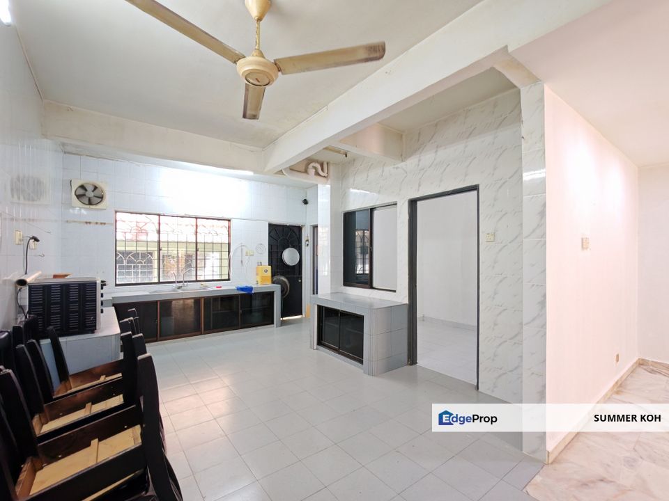 Taman Desa Serdang, Seri Kembangan, 2 Storey Terrace For Sale, Selangor, Seri Kembangan