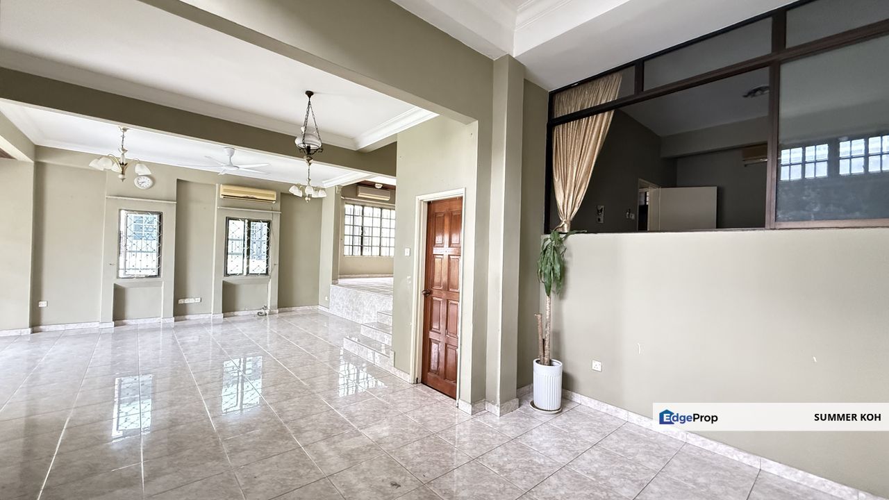 Taman Desa, Seputeh Kuala Lumpur 2 Storey Semi-D For Rent, well maintained, ready move in, huge land, Kuala Lumpur, Seputeh