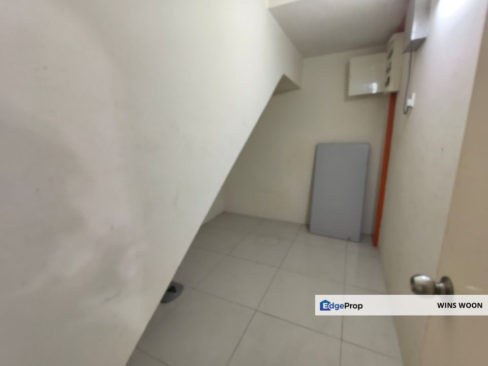 Super Cheap Limited 2.5 Storeys Terrace @ Bandar Mahkota Cheras Sek9, Selangor, Cheras