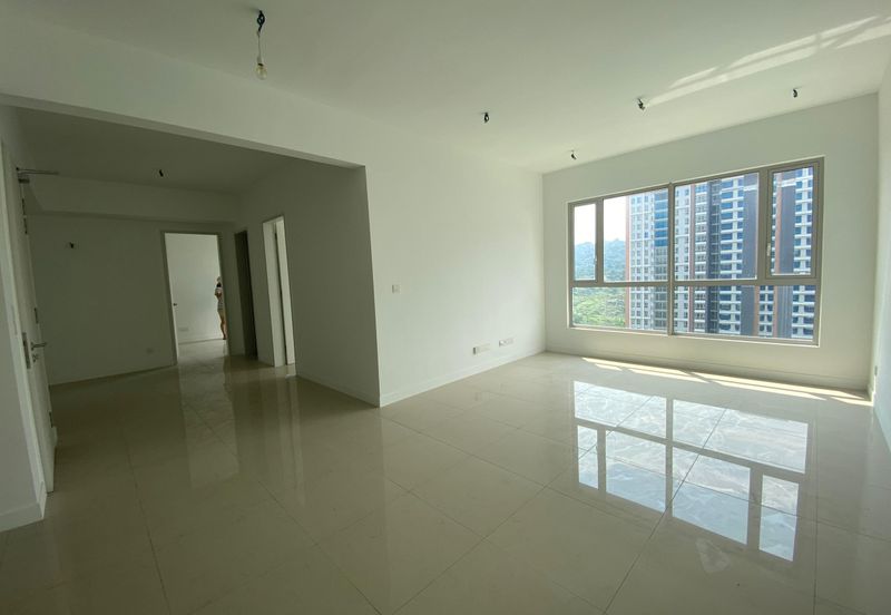 Lakefront Condominium | Emerald Hills @ Alam Damai