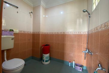 Pangsapuri Bayu Suria (Summerfields Apartments)