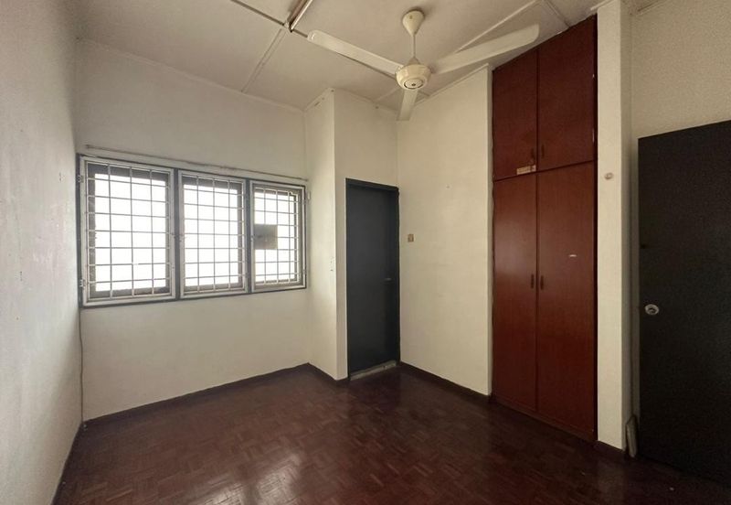 Taman Bukit Anggerik