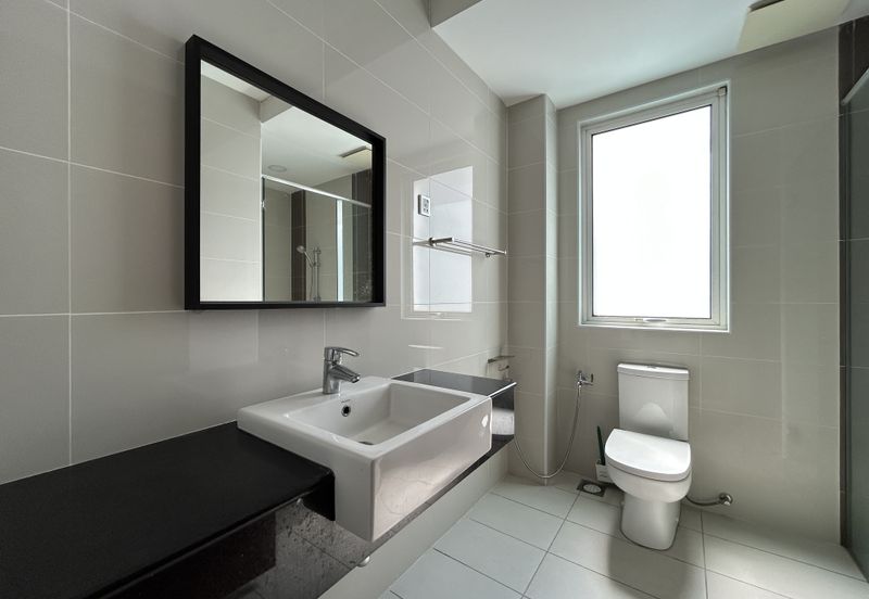 3sty bungalow @ Taming Mutiara 2,Bandar Sungai Long 