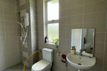 Parkfield Residences, Tropicana Heights