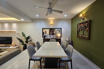 SL 4, Bandar Sungai Long