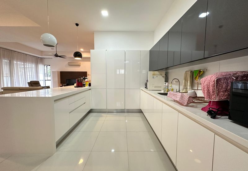 Jadite Suites @ Jade Hills