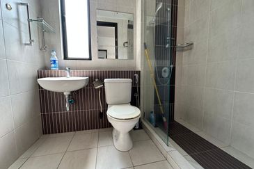 Jadite Suites @ Jade Hills