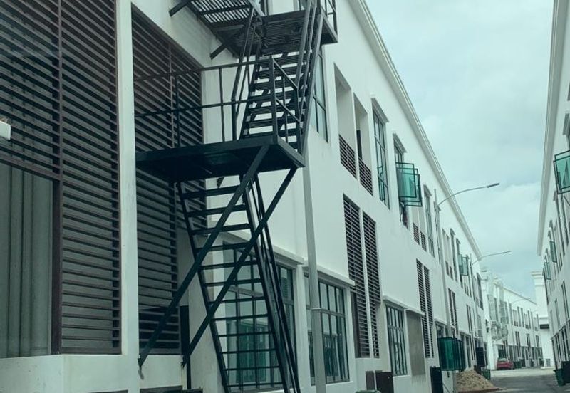 Whitten Eco Majestic