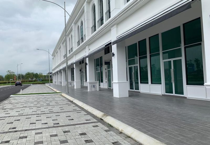 Whitten Eco Majestic