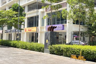 Bukit Jalil City Signature Shop Office