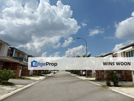 VERY CHEAPPP VERY WELL MAINTAINED 2 Sty ENDLOT Superlink @ Goodview Height, Kajang, Selangor, Kajang