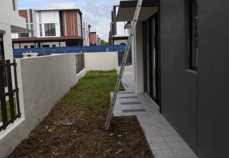 Arroyo Garden @ Setia Eco Hill