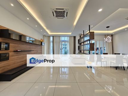 Wira heights renovated bungalow , Selangor, Kajang