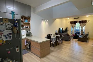 Parkfield Residences, Tropicana Heights