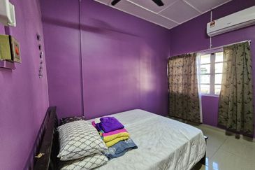 SL7, Bandar Sungai Long