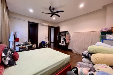 Jalan Bandar Kinrara 6B/8J 