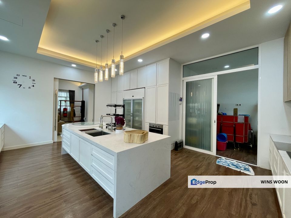 3 Storey Bungalow @ Taming Mutiara 2, Sungai Long, Selangor, Bandar Sungai Long