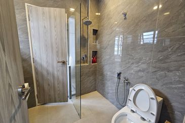 Orchid Hills (Residensi Bukit Orkid) @ 9 Miles