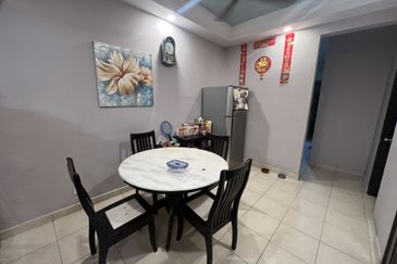 SL 13, Bandar Sungai Long