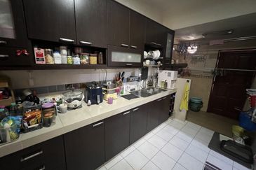 SL 13, Bandar Sungai Long