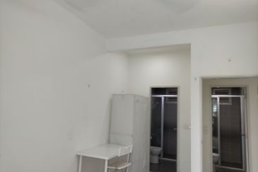 Savanna Executive Suites @ Southville City