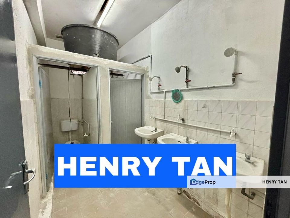 Perai Semi-Detached Warehouse Factory For Rent at Prai WELL MAINTAINED, Penang, Prai