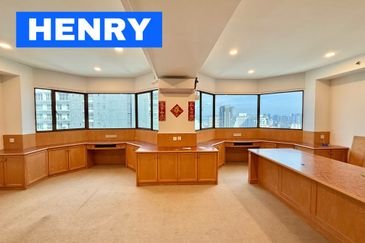 BEST CONDITION Gurney Tower Office For Sale at Persiaran Gurney Georgetown Penang