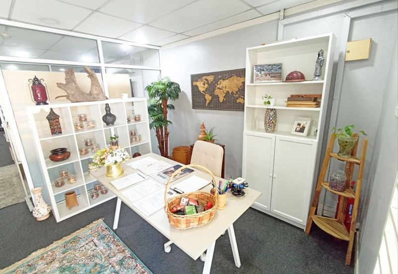 Worldwide Business Park