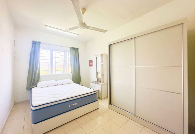 Residensi Laguna Biru 2