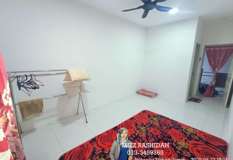 Behrang Sentral | Rumah Teres Dua Tingkat OPEN TITLE