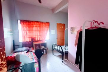 Taman Happy Tg Malim depan UPSI Fully Furnished Good for Investment