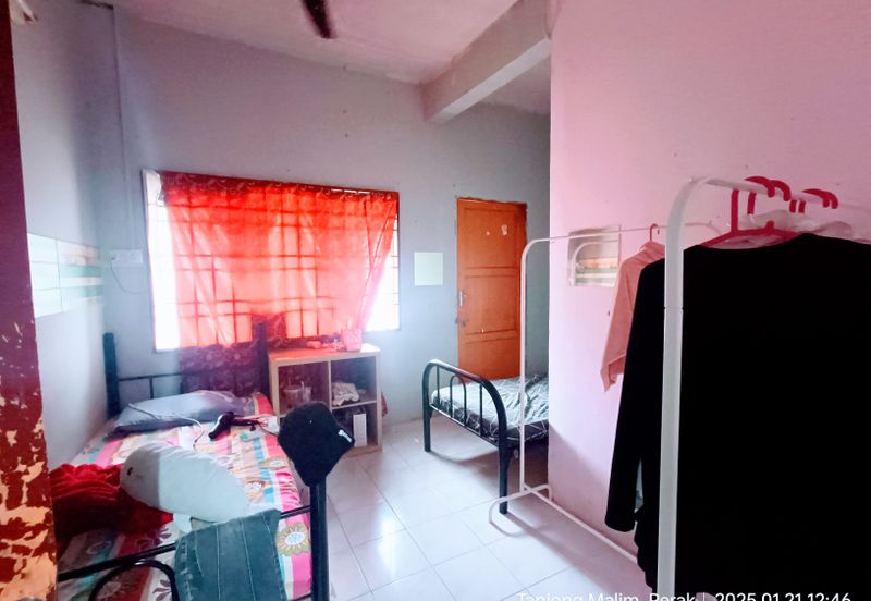 Taman Happy Tg Malim depan UPSI Fully Furnished Good for Investment