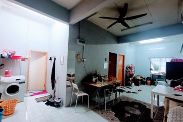 Taman Happy Tg Malim depan UPSI Fully Furnished Good for Investment