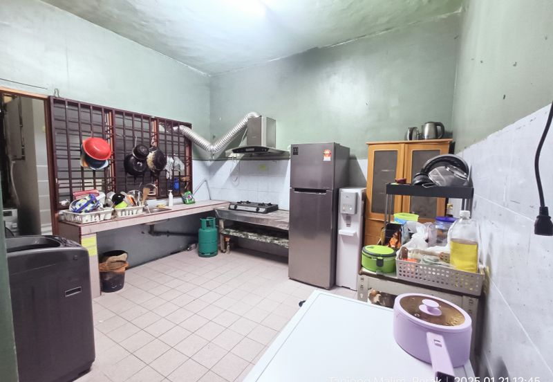 Taman Happy Tg Malim depan UPSI Fully Furnished Good for Investment