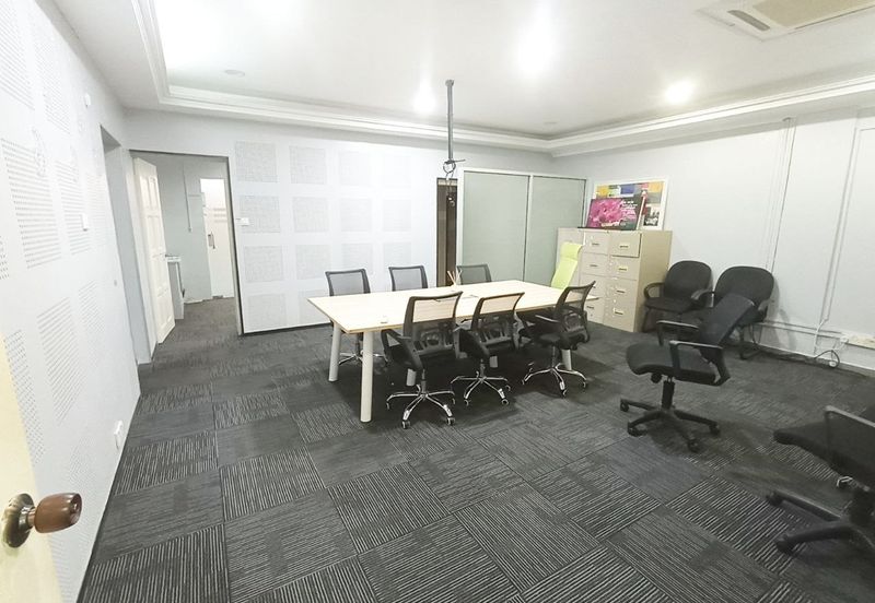 Worldwide Business Park